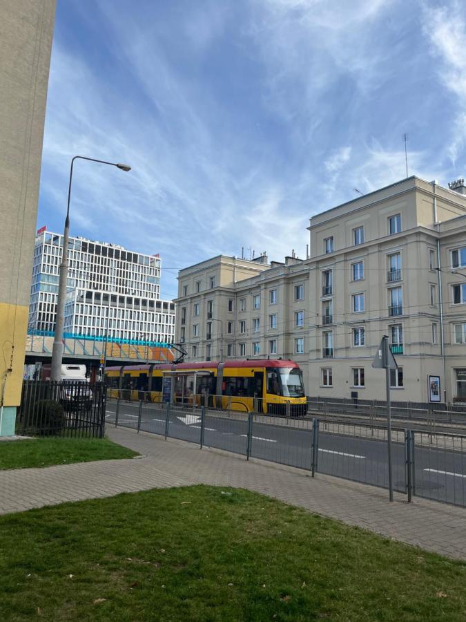 Good Apartament Wola Warsaw Apartament 1 Pokojowy Z Aneksem Apartment Luaran gambar